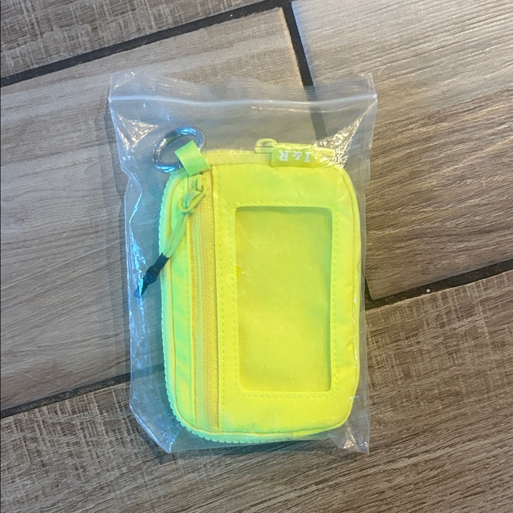R & I Neon wallet Pouch